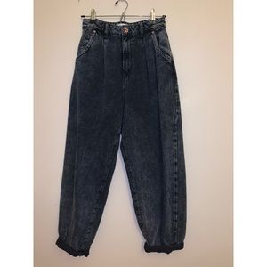 Zara Slouchy Acid wash Jeans